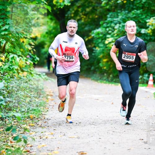12.10.2025 - Bramfelder Halbmarathon 2025 Dr. Thomas Lammeyer http://msf.ph/oto/9357383 12.10.2025 11:00:40 Laufen 2755, 2955 meine-sportfotos.de