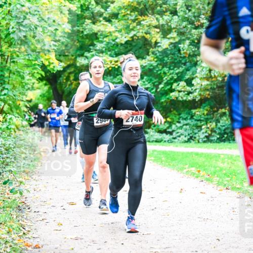 12.10.2025 - Bramfelder Halbmarathon 2025 Dr. Thomas Lammeyer http://msf.ph/oto/9357700 12.10.2025 11:01:47 Laufen 250, 294, 2740, 2703 meine-sportfotos.de