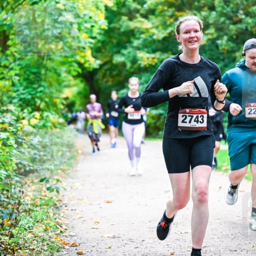 12.10.2025 - Bramfelder Halbmarathon 2025 Dr. Thomas Lammeyer http://msf.ph/oto/9358073 12.10.2025 11:03:05 Laufen 2743, 2230, 250 meine-sportfotos.de