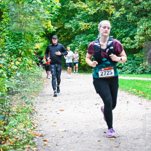 12.10.2025 - Bramfelder Halbmarathon 2025 Dr. Thomas Lammeyer http://msf.ph/oto/9358271 12.10.2025 11:03:48 Laufen 2893, 2725 meine-sportfotos.de