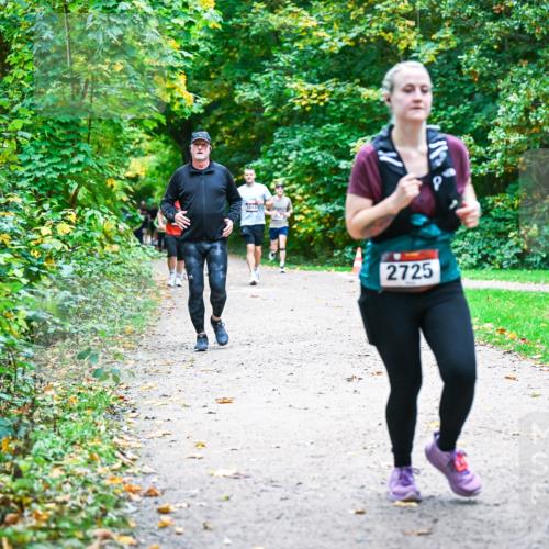 12.10.2025 - Bramfelder Halbmarathon 2025 Dr. Thomas Lammeyer http://msf.ph/oto/9358272 12.10.2025 11:03:49 Laufen 2893, 2725 meine-sportfotos.de