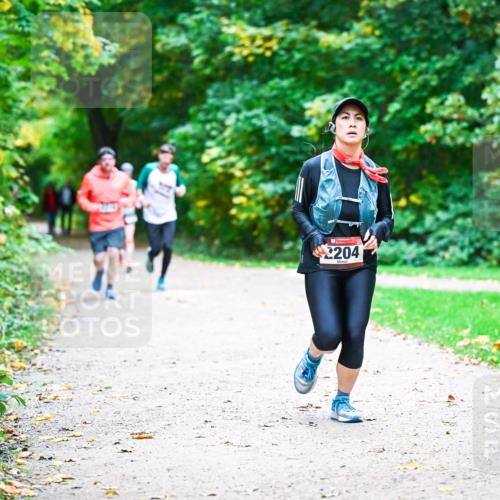 12.10.2025 - Bramfelder Halbmarathon 2025 Dr. Thomas Lammeyer http://msf.ph/oto/9358529 12.10.2025 11:04:42 Laufen 2204 meine-sportfotos.de