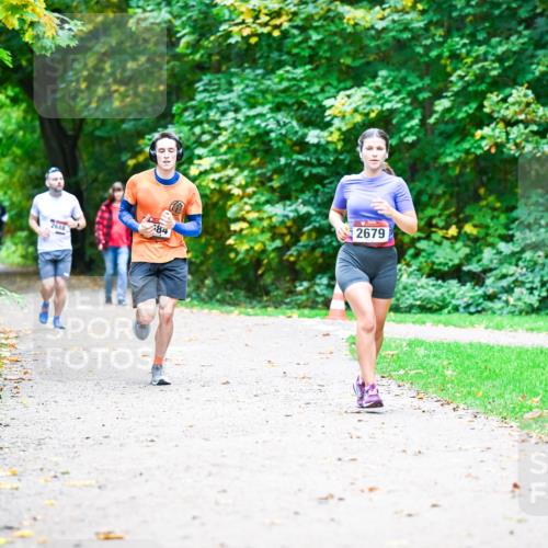 12.10.2025 - Bramfelder Halbmarathon 2025 Dr. Thomas Lammeyer http://msf.ph/oto/9358631 12.10.2025 11:05:04 Laufen 2679 meine-sportfotos.de