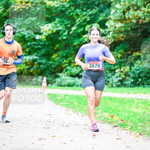 12.10.2025 - Bramfelder Halbmarathon 2025 Dr. Thomas Lammeyer http://msf.ph/oto/9358638 12.10.2025 11:05:05 Laufen 58, 2679 meine-sportfotos.de