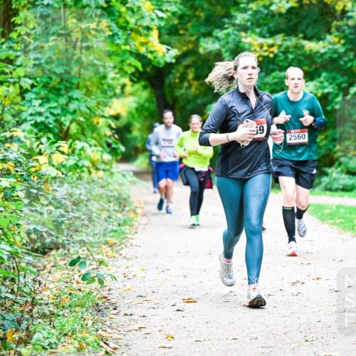 12.10.2025 - Bramfelder Halbmarathon 2025 Dr. Thomas Lammeyer http://msf.ph/oto/9358758 12.10.2025 11:05:30 Laufen 9, 2560 meine-sportfotos.de