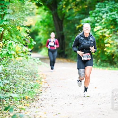 12.10.2025 - Bramfelder Halbmarathon 2025 Dr. Thomas Lammeyer http://msf.ph/oto/9358845 12.10.2025 11:05:48 Laufen 2555 meine-sportfotos.de