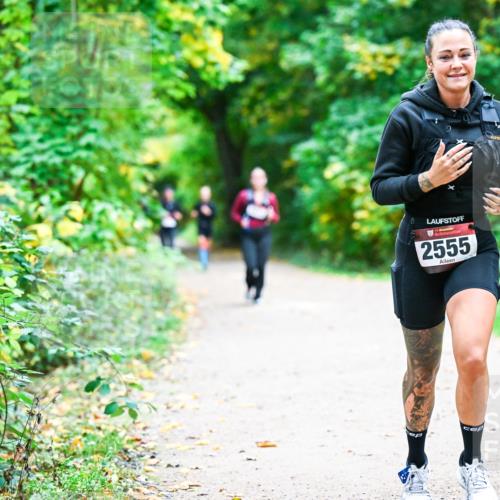 12.10.2025 - Bramfelder Halbmarathon 2025 Dr. Thomas Lammeyer http://msf.ph/oto/9358871 12.10.2025 11:05:52 Laufen 2555 meine-sportfotos.de