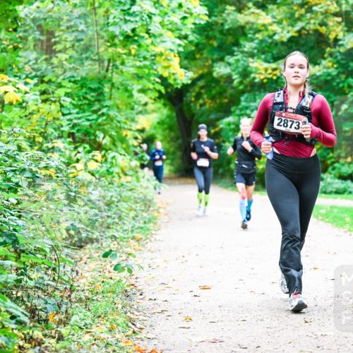 12.10.2025 - Bramfelder Halbmarathon 2025 Dr. Thomas Lammeyer http://msf.ph/oto/9358917 12.10.2025 11:05:59 Laufen 2873 meine-sportfotos.de