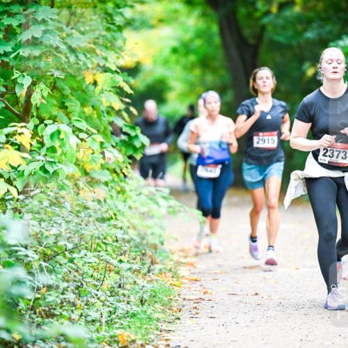 12.10.2025 - Bramfelder Halbmarathon 2025 Dr. Thomas Lammeyer http://msf.ph/oto/9359161 12.10.2025 11:07:09 Laufen 2915, 2373, 134 meine-sportfotos.de