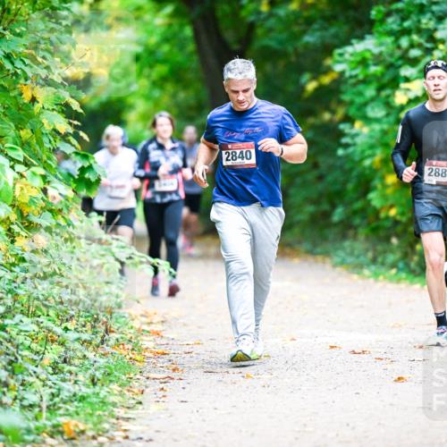 12.10.2025 - Bramfelder Halbmarathon 2025 Dr. Thomas Lammeyer http://msf.ph/oto/9359429 12.10.2025 11:08:08 Laufen 2840, 2880 meine-sportfotos.de