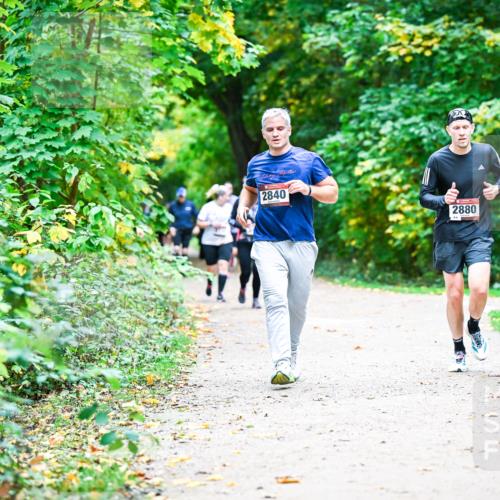 12.10.2025 - Bramfelder Halbmarathon 2025 Dr. Thomas Lammeyer http://msf.ph/oto/9359445 12.10.2025 11:08:10 Laufen 2840, 2880 meine-sportfotos.de