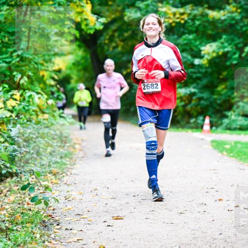 12.10.2025 - Bramfelder Halbmarathon 2025 Dr. Thomas Lammeyer http://msf.ph/oto/9359739 12.10.2025 11:09:20 Laufen 2682 meine-sportfotos.de