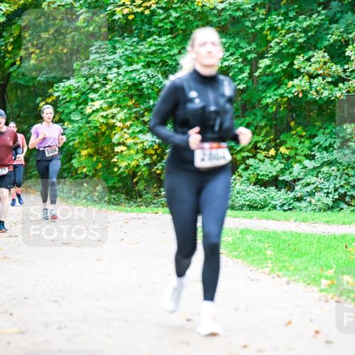 12.10.2025 - Bramfelder Halbmarathon 2025 Dr. Thomas Lammeyer http://msf.ph/oto/9359817 12.10.2025 11:09:38 Laufen  meine-sportfotos.de