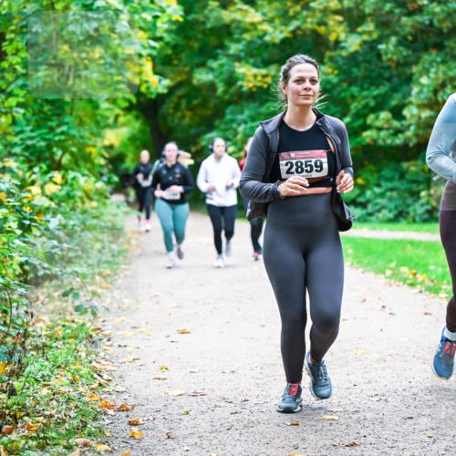 12.10.2025 - Bramfelder Halbmarathon 2025 Dr. Thomas Lammeyer http://msf.ph/oto/9359883 12.10.2025 11:09:51 Laufen 2859, 72 meine-sportfotos.de