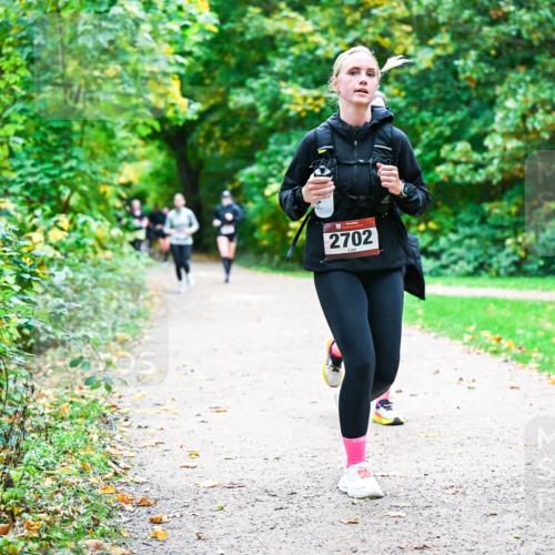 12.10.2025 - Bramfelder Halbmarathon 2025 Dr. Thomas Lammeyer http://msf.ph/oto/9359945 12.10.2025 11:10:01 Laufen 2702 meine-sportfotos.de