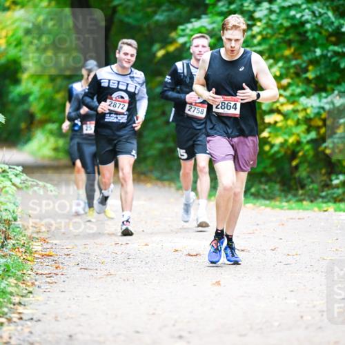 12.10.2025 - Bramfelder Halbmarathon 2025 Dr. Thomas Lammeyer http://msf.ph/oto/9360104 12.10.2025 11:10:40 Laufen 25, 2864, 2758, 2872 meine-sportfotos.de