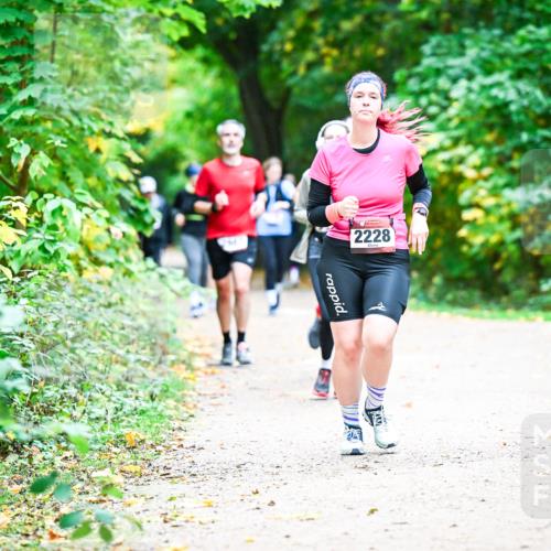 12.10.2025 - Bramfelder Halbmarathon 2025 Dr. Thomas Lammeyer http://msf.ph/oto/9360196 12.10.2025 11:11:10 Laufen 2228 meine-sportfotos.de