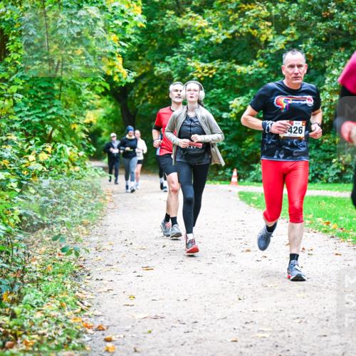 12.10.2025 - Bramfelder Halbmarathon 2025 Dr. Thomas Lammeyer http://msf.ph/oto/9360225 12.10.2025 11:11:15 Laufen 426, 222 meine-sportfotos.de