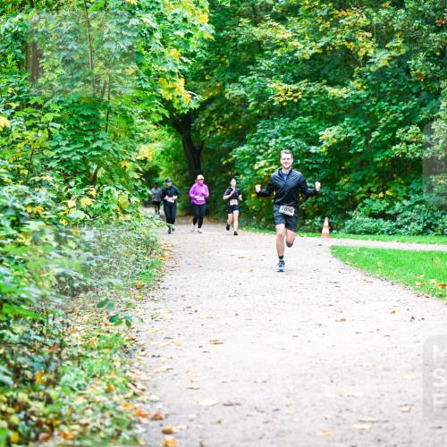12.10.2025 - Bramfelder Halbmarathon 2025 Dr. Thomas Lammeyer http://msf.ph/oto/9360567 12.10.2025 11:12:56 Laufen 2850 meine-sportfotos.de