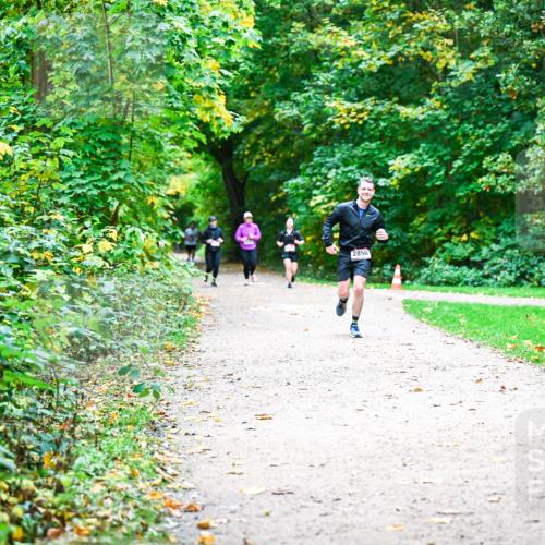 12.10.2025 - Bramfelder Halbmarathon 2025 Dr. Thomas Lammeyer http://msf.ph/oto/9360570 12.10.2025 11:12:56 Laufen 2850 meine-sportfotos.de