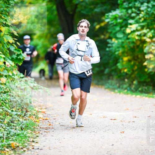 12.10.2025 - Bramfelder Halbmarathon 2025 Dr. Thomas Lammeyer http://msf.ph/oto/9360693 12.10.2025 11:13:30 Laufen 273 meine-sportfotos.de