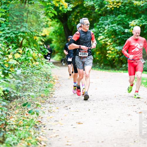 12.10.2025 - Bramfelder Halbmarathon 2025 Dr. Thomas Lammeyer http://msf.ph/oto/9360728 12.10.2025 11:13:38 Laufen 2685 meine-sportfotos.de