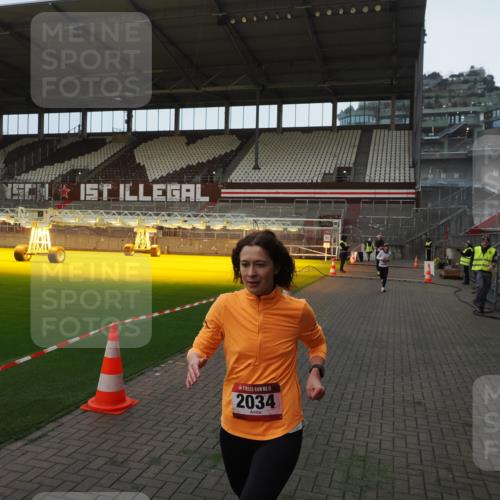 07.12.2025 - St. Pauli X-Mass-Run No. 15 Fabian Wolf http://msf.ph/oto/9360868 07.12.2025 09:52:28 Ziel 154, 195, 1052, 1296, 2034 meine-sportfotos.de