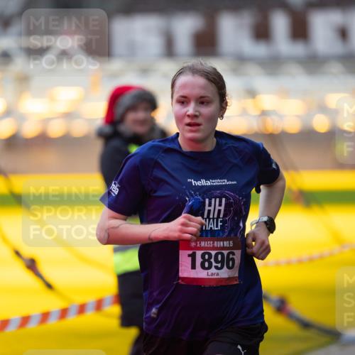07.12.2025 - St. Pauli X-Mass-Run No. 15 Michael Strokosch http://msf.ph/oto/9361305 07.12.2025 10:50:50 Laufen 29, 15, 1896 meine-sportfotos.de