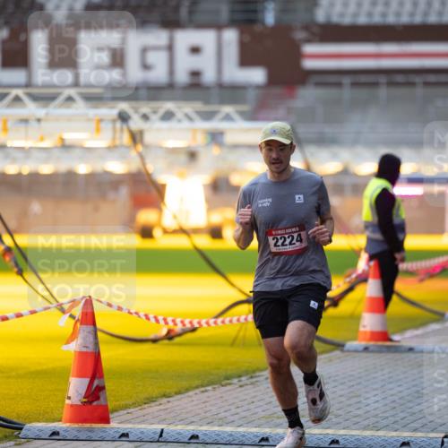 07.12.2025 - St. Pauli X-Mass-Run No. 15 Michael Strokosch http://msf.ph/oto/9361312 07.12.2025 10:51:33 Laufen 15, 2224 meine-sportfotos.de