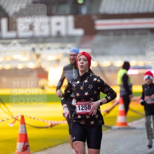 07.12.2025 - St. Pauli X-Mass-Run No. 15 Michael Strokosch http://msf.ph/oto/9361328 07.12.2025 10:51:57 Laufen 15, 1258 meine-sportfotos.de