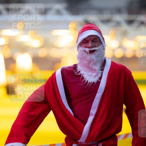 07.12.2025 - St. Pauli X-Mass-Run No. 15 Michael Strokosch http://msf.ph/oto/9361342 07.12.2025 10:52:52 Laufen 15 meine-sportfotos.de
