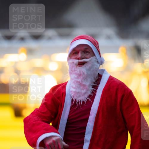 07.12.2025 - St. Pauli X-Mass-Run No. 15 Michael Strokosch http://msf.ph/oto/9361344 07.12.2025 10:52:53 Laufen  meine-sportfotos.de