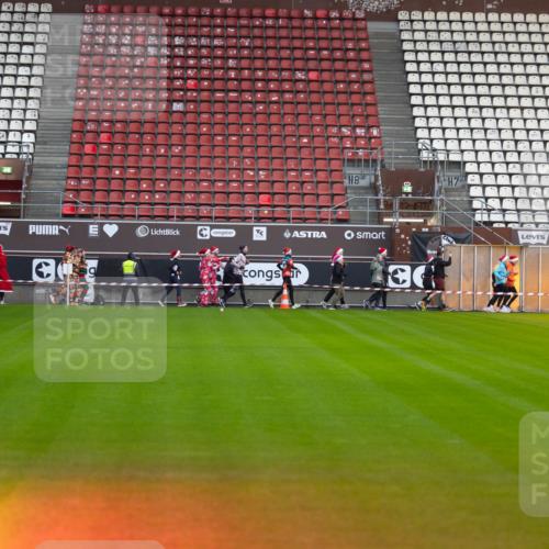 07.12.2025 - St. Pauli X-Mass-Run No. 15 Michael Strokosch http://msf.ph/oto/9361358 07.12.2025 10:53:12 Laufen 8, 7 meine-sportfotos.de