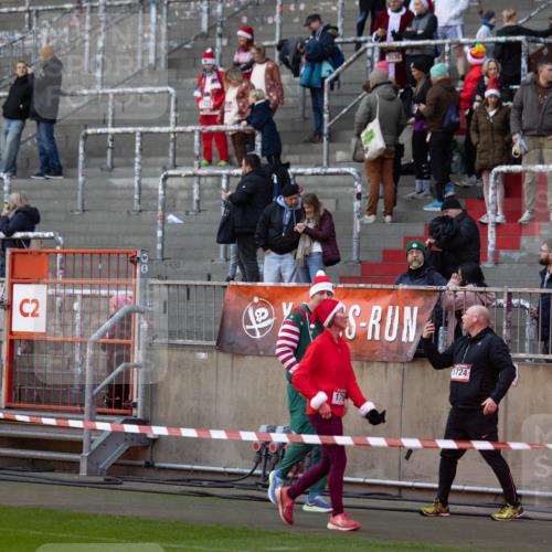 07.12.2025 - St. Pauli X-Mass-Run No. 15 Michael Strokosch http://msf.ph/oto/9361372 07.12.2025 11:02:41 Laufen 2, 1724 meine-sportfotos.de