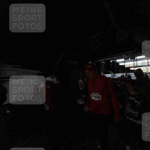 07.12.2025 - St. Pauli X-Mass-Run No. 15 Michael Strokosch http://msf.ph/oto/9361421 07.12.2025 11:12:15 Laufen 30, 4478, 1889 meine-sportfotos.de