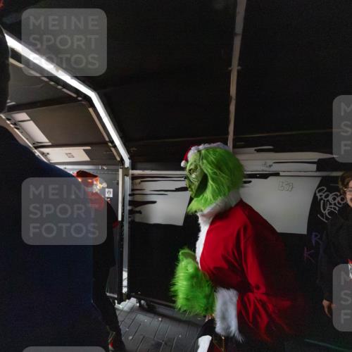 07.12.2025 - St. Pauli X-Mass-Run No. 15 Michael Strokosch http://msf.ph/oto/9361429 07.12.2025 11:12:25 Laufen 637, 104 meine-sportfotos.de
