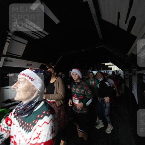 07.12.2025 - St. Pauli X-Mass-Run No. 15 Michael Strokosch http://msf.ph/oto/9361465 07.12.2025 11:12:53 Laufen 26, 33 meine-sportfotos.de