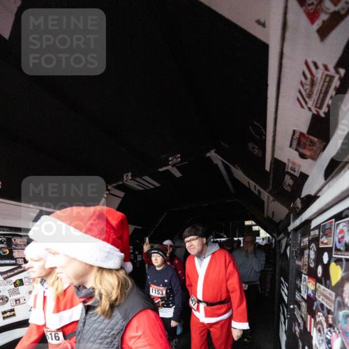 07.12.2025 - St. Pauli X-Mass-Run No. 15 Michael Strokosch http://msf.ph/oto/9361487 07.12.2025 11:13:09 Laufen 1153 meine-sportfotos.de