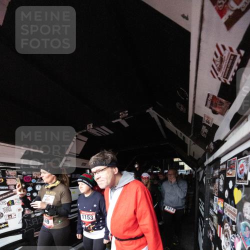 07.12.2025 - St. Pauli X-Mass-Run No. 15 Michael Strokosch http://msf.ph/oto/9361489 07.12.2025 11:13:09 Laufen 49, 1153, 1913 meine-sportfotos.de
