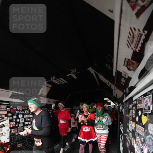 07.12.2025 - St. Pauli X-Mass-Run No. 15 Michael Strokosch http://msf.ph/oto/9361498 07.12.2025 11:13:14 Laufen 507, 1372, 1457, 4304 meine-sportfotos.de