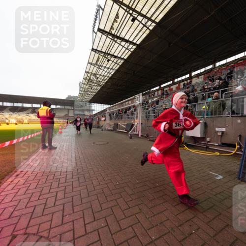 07.12.2025 - St. Pauli X-Mass-Run No. 15 Michael Strokosch http://msf.ph/oto/9361585 07.12.2025 11:17:34 Laufen 1, 363 meine-sportfotos.de