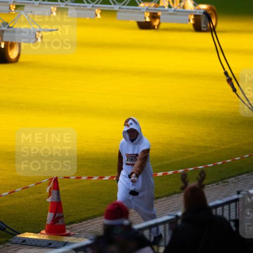07.12.2025 - St. Pauli X-Mass-Run No. 15 Michael Strokosch http://msf.ph/oto/9361668 07.12.2025 11:34:32 Laufen 2065 meine-sportfotos.de