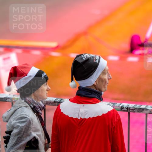 07.12.2025 - St. Pauli X-Mass-Run No. 15 Michael Strokosch http://msf.ph/oto/9361684 07.12.2025 11:35:19 Laufen  meine-sportfotos.de