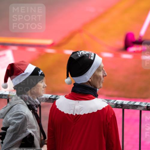 07.12.2025 - St. Pauli X-Mass-Run No. 15 Michael Strokosch http://msf.ph/oto/9361685 07.12.2025 11:35:19 Laufen  meine-sportfotos.de