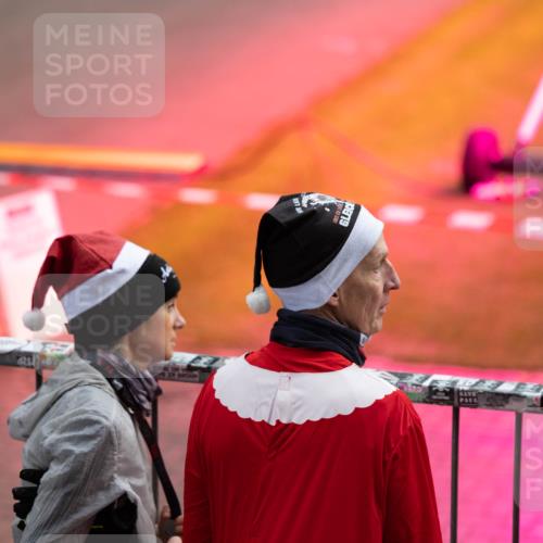 07.12.2025 - St. Pauli X-Mass-Run No. 15 Michael Strokosch http://msf.ph/oto/9361688 07.12.2025 11:35:20 Laufen  meine-sportfotos.de