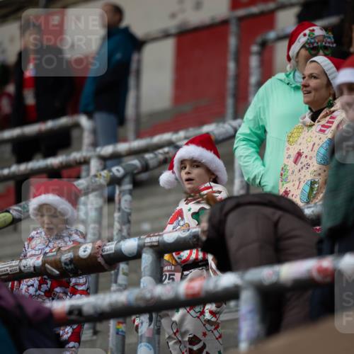 07.12.2025 - St. Pauli X-Mass-Run No. 15 Michael Strokosch http://msf.ph/oto/9361695 07.12.2025 11:35:56 Laufen 15, 25 meine-sportfotos.de