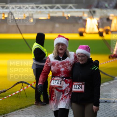 07.12.2025 - St. Pauli X-Mass-Run No. 15 Michael Strokosch http://msf.ph/oto/9361702 07.12.2025 11:36:18 Laufen 3721, 3224 meine-sportfotos.de