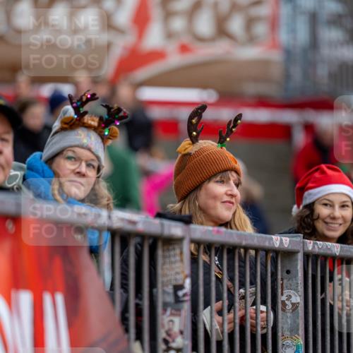 07.12.2025 - St. Pauli X-Mass-Run No. 15 Michael Strokosch http://msf.ph/oto/9361709 07.12.2025 11:37:12 Laufen 1001 meine-sportfotos.de