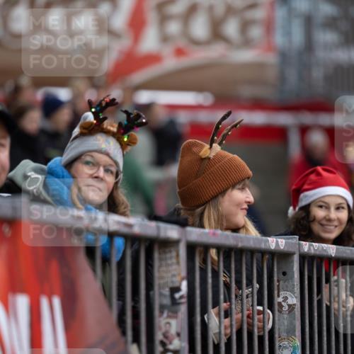 07.12.2025 - St. Pauli X-Mass-Run No. 15 Michael Strokosch http://msf.ph/oto/9361711 07.12.2025 11:37:13 Laufen  meine-sportfotos.de