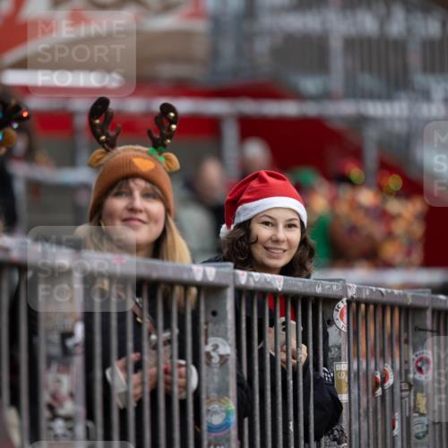 07.12.2025 - St. Pauli X-Mass-Run No. 15 Michael Strokosch http://msf.ph/oto/9361715 07.12.2025 11:37:15 Laufen 22, 130 meine-sportfotos.de
